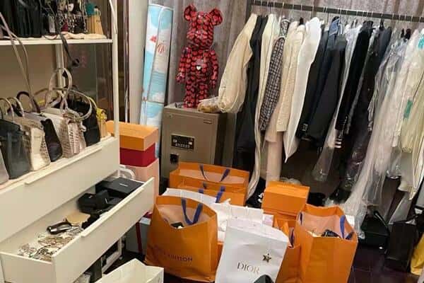 沭阳县回收一线品牌衣服